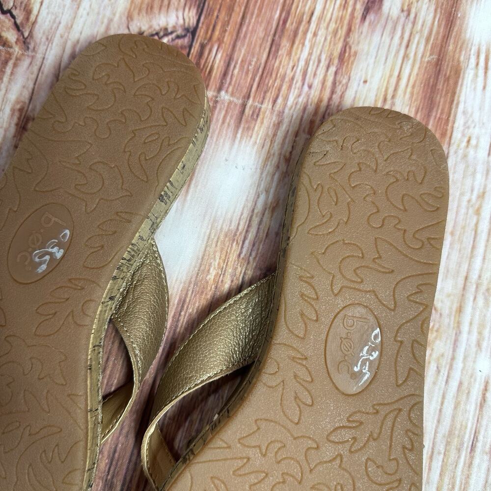 BOC Born Concept Size 8 Bronze Leather Floral Cork Low Wedge Thong Sandals Shoes - Picture 11 of 13